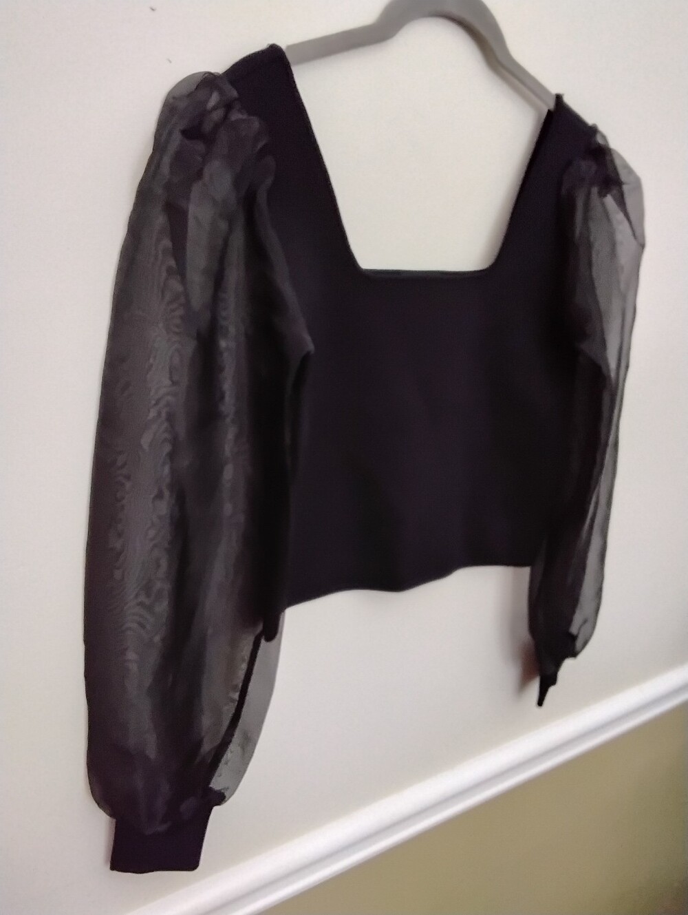 House Of HARLOW Black Puff Sleeve Square Neck Crop Top Small - Picture 2 of 5
